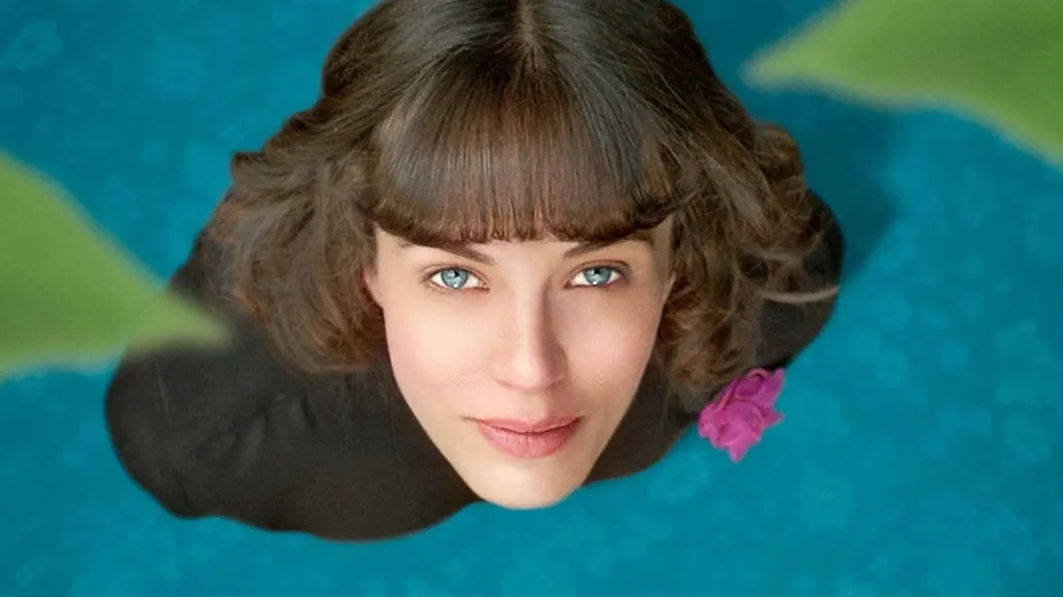 Bella Brown'un Harikalar Bahçesi Full HD İzle